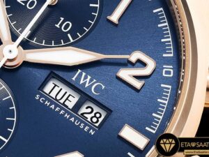 IWC0410 - Pilot Chrono Le Petit 377721 RGLE Blue ZF A7750 - 03.jpg